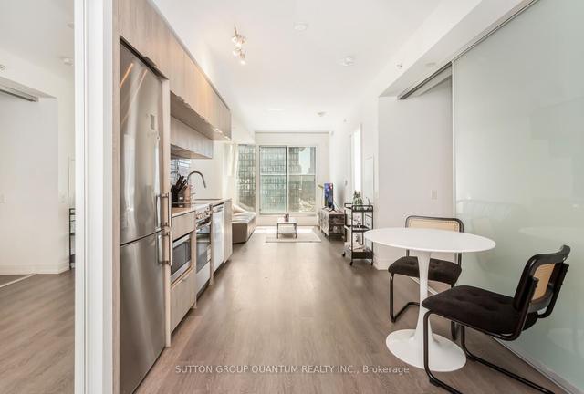 709 - 181 Dundas St E, Condo with 1 bedrooms, 1 bathrooms and 0 parking in Toronto ON | Image 2