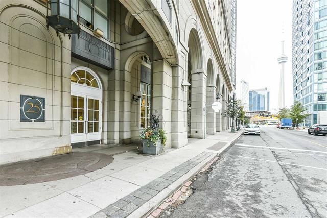 3009 - 25 The Esplanade St, Condo with 2 bedrooms, 1 bathrooms and 0 parking in Toronto ON | Image 25