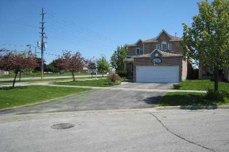 81 Reese Ave, House detached with 4 bedrooms, 4 bathrooms and 2 parking in Ajax ON | Image 1