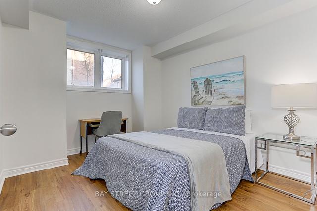 10 Zezel Way, House attached with 4 bedrooms, 4 bathrooms and 1 parking in Toronto ON | Image 28