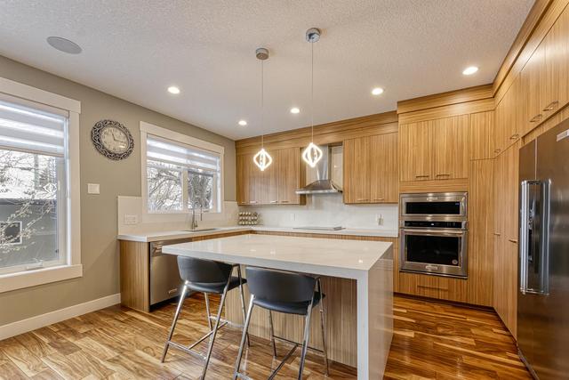 2009 20 Avenue Nw, House detached with 4 bedrooms, 3 bathrooms and 2 parking in Calgary AB | Image 13