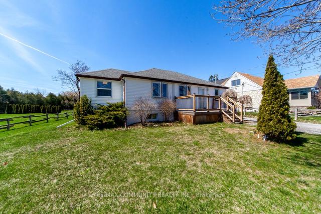 2414 Holt Rd, House detached with 3 bedrooms, 1 bathrooms and 11 parking in Clarington ON | Image 34
