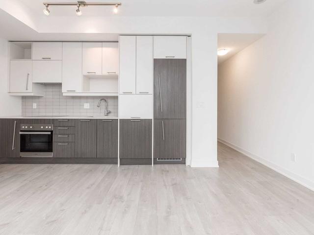 2010 - 199 Richmond St W, Condo with 1 bedrooms, 1 bathrooms and 0 parking in Toronto ON | Image 7