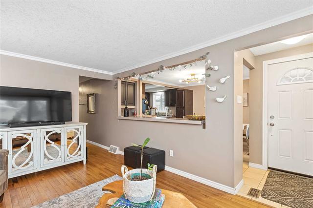 72 Burns Dr, House detached with 3 bedrooms, 2 bathrooms and 6 parking in Guelph ON | Image 18