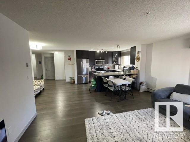 117 - 2204 44 Av Nw, Condo with 2 bedrooms, 2 bathrooms and 1 parking in Edmonton AB | Image 7
