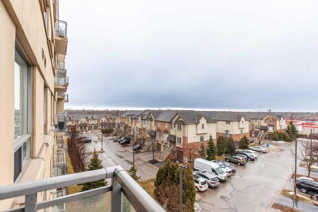 404 - 5070 Fairview St, Condo with 2 bedrooms, 2 bathrooms and 1 parking in Burlington ON | Image 6