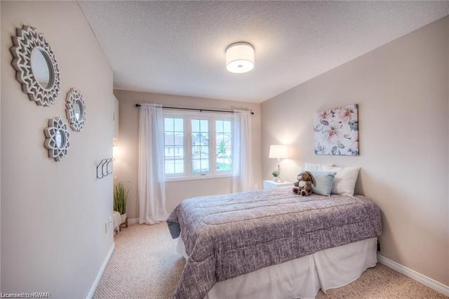 310 Briarmeadow Drive, House attached with 3 bedrooms, 2 bathrooms and 3 parking in Kitchener ON | Image 25
