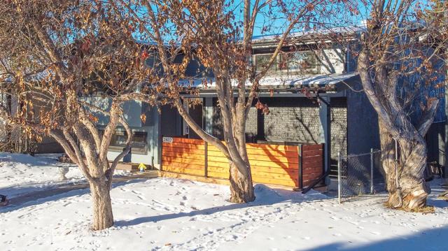 2832 Cedarbrae Drive Sw, House detached with 4 bedrooms, 3 bathrooms and 2 parking in Calgary AB | Image 43