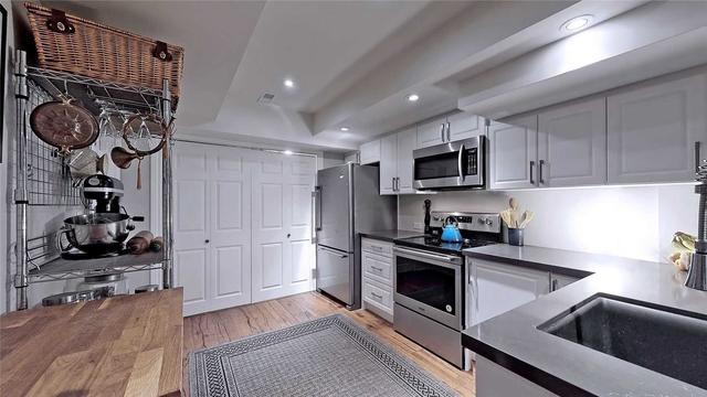 179 Gilbert Ave, House detached with 3 bedrooms, 4 bathrooms and 1 parking in Toronto ON | Image 24