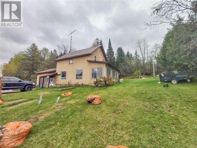7610 Road 509, House detached with 2 bedrooms, 2 bathrooms and 3 parking in North Frontenac ON | Image 2