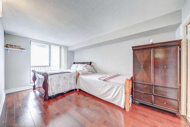 1203 - 330 Mccowan Rd, Condo with 2 bedrooms, 2 bathrooms and 1 parking in Toronto ON | Image 11