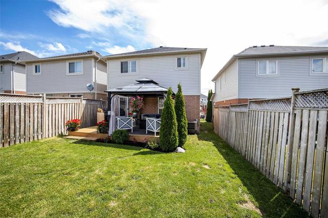 119 Lunney Cres, House detached with 3 bedrooms, 4 bathrooms and 3 parking in Clarington ON | Image 21