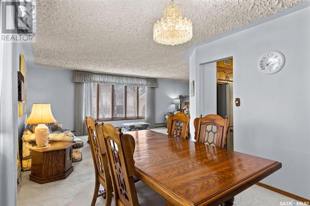 102 116th Street E, House detached with 7 bedrooms, 4 bathrooms and null parking in Saskatoon SK | Image 12