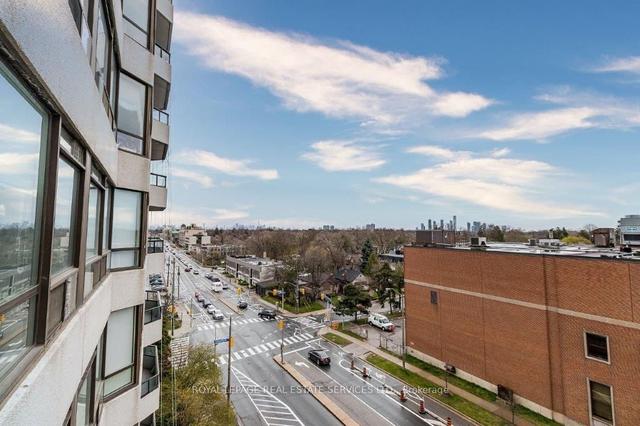 702 - 1 Aberfoyle Cres, Condo with 2 bedrooms, 2 bathrooms and 2 parking in Toronto ON | Image 14