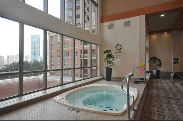 911 - 4090 Living Arts Dr, Condo with 2 bedrooms, 2 bathrooms and 1 parking in Mississauga ON | Image 17