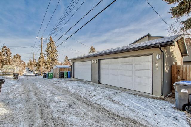 2611 36 Street Sw, Home with 4 bedrooms, 3 bathrooms and 2 parking in Calgary AB | Image 40