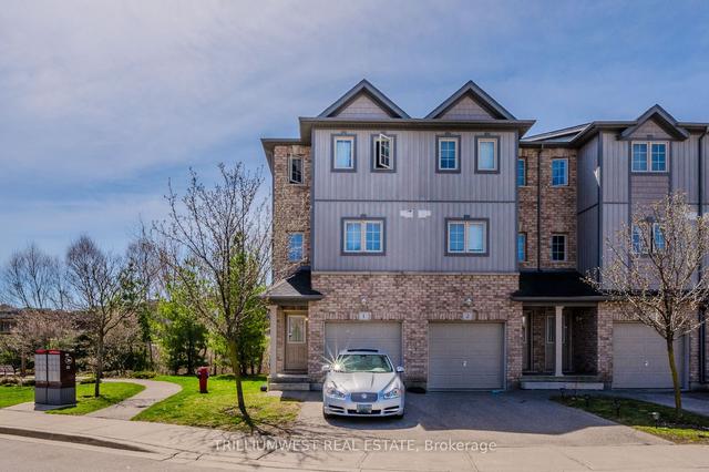 1 - 285 Old Huron Rd, Townhouse with 3 bedrooms, 2 bathrooms and 2 parking in Kitchener ON | Image 12