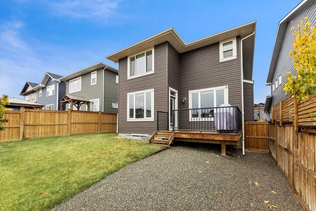 84 Crestbrook Way Sw, House detached with 4 bedrooms, 2 bathrooms and 4 parking in Calgary AB | Image 40