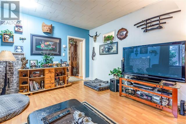 1940 Pengelley Rd, House detached with 2 bedrooms, 1 bathrooms and 10 parking in Campbell River BC | Image 13