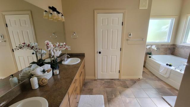 7942 Carriage Lane Drive, House detached with 5 bedrooms, 3 bathrooms and 8 parking in Grande Prairie County No. 1 AB | Image 33