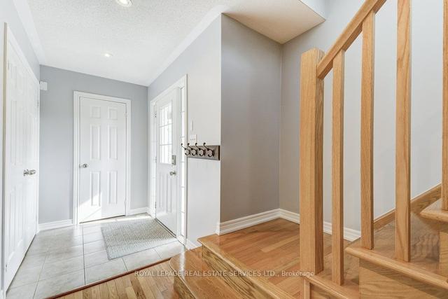 1 - 233 Duskywing Way, Townhouse with 3 bedrooms, 4 bathrooms and 2 parking in Oakville ON | Image 39