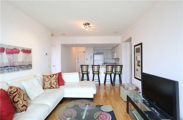 2501 - 28 Harrison Garden Blvd, Condo with 2 bedrooms, 2 bathrooms and 1 parking in Toronto ON | Image 5