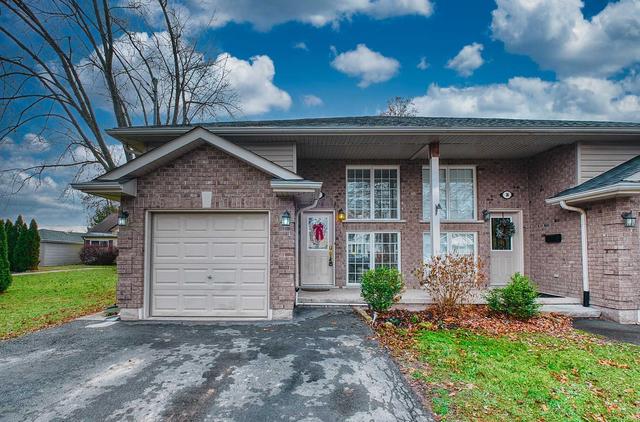 18 Rosedale Ave, House semidetached with 2 bedrooms, 2 bathrooms and 3 parking in St. Catharines ON | Image 1