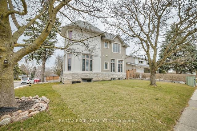1 Unicorn Ave, House detached with 4 bedrooms, 5 bathrooms and 5 parking in Toronto ON | Image 33