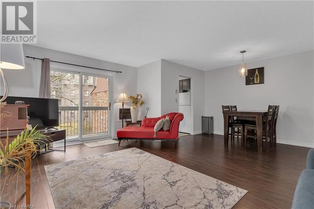 309 - 1010 Pembridge Crescent, Condo with 2 bedrooms, 1 bathrooms and 1 parking in Kingston ON | Image 10