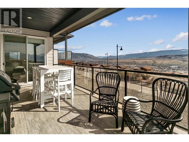 11 - 7735 Okanagan Hills Boulevard, House attached with 3 bedrooms, 3 bathrooms and 4 parking in Vernon BC | Image 24