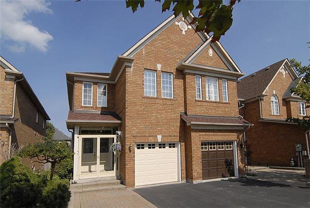 79 Kimono Cres, House attached with 4 bedrooms, 3 bathrooms and 2 parking in Richmond Hill ON | Image 16
