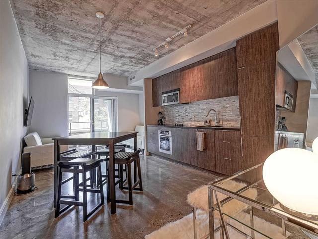 207 - 478 King St W, Condo with 1 bedrooms, 1 bathrooms and 0 parking in Toronto ON | Image 3