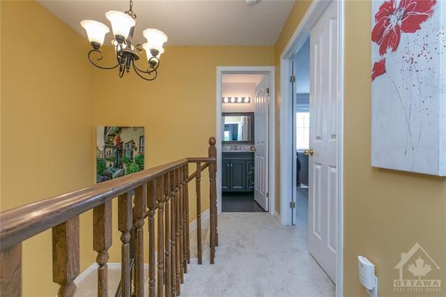 35 Grassy Plains Drive, Townhouse with 3 bedrooms, 2 bathrooms and 3 parking in Ottawa ON | Image 12