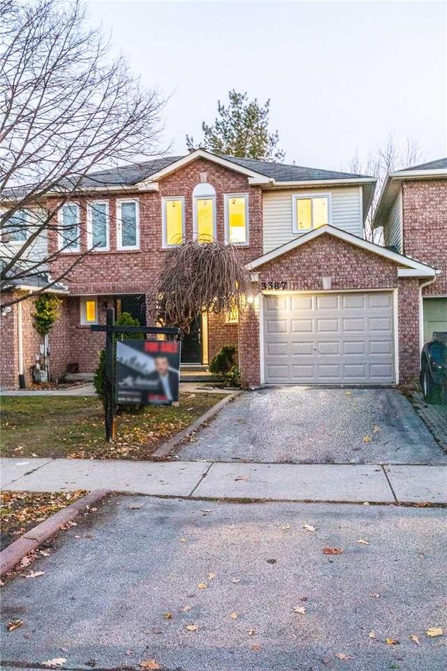 3387 Nighthawk Tr, House attached with 3 bedrooms, 3 bathrooms and 2 parking in Mississauga ON | Image 1