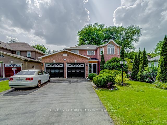 220 Olde Bayview Ave, House detached with 4 bedrooms, 4 bathrooms and 8 parking in Richmond Hill ON | Image 1