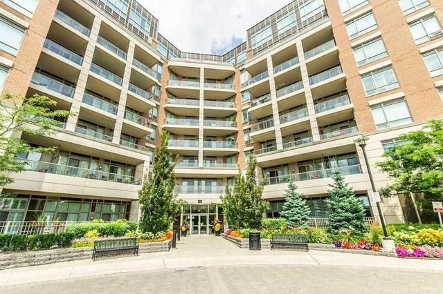 621 - 2480 Prince Michael Dr, Condo with 2 bedrooms, 2 bathrooms and 3 parking in Oakville ON | Image 1