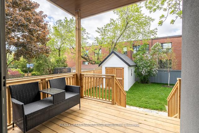 26 Kalmar Ave, House detached with 4 bedrooms, 4 bathrooms and 3 parking in Toronto ON | Image 31