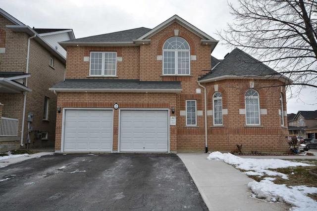 2 Peachleaf Cres, House detached with 4 bedrooms, 3 bathrooms and 3 parking in Brampton ON | Image 1