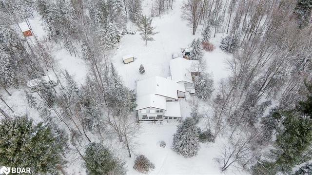 1206 Dickie Lake Road W, House detached with 2 bedrooms, 1 bathrooms and 12 parking in Lake of Bays ON | Image 38