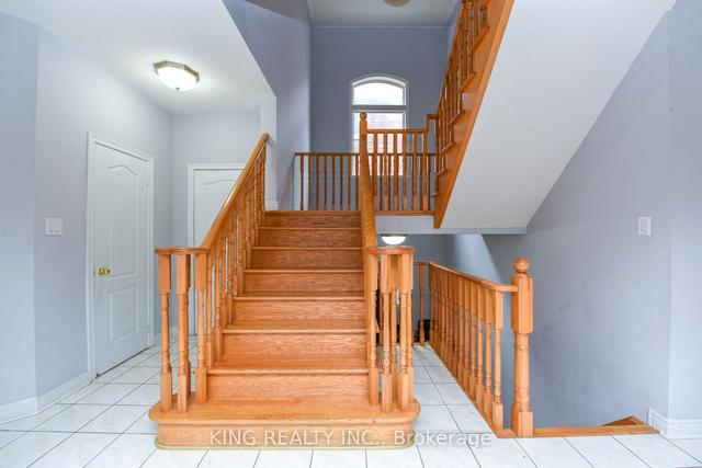 50 Olde Town Rd W, House detached with 4 bedrooms, 4 bathrooms and 6 parking in Brampton ON | Image 38