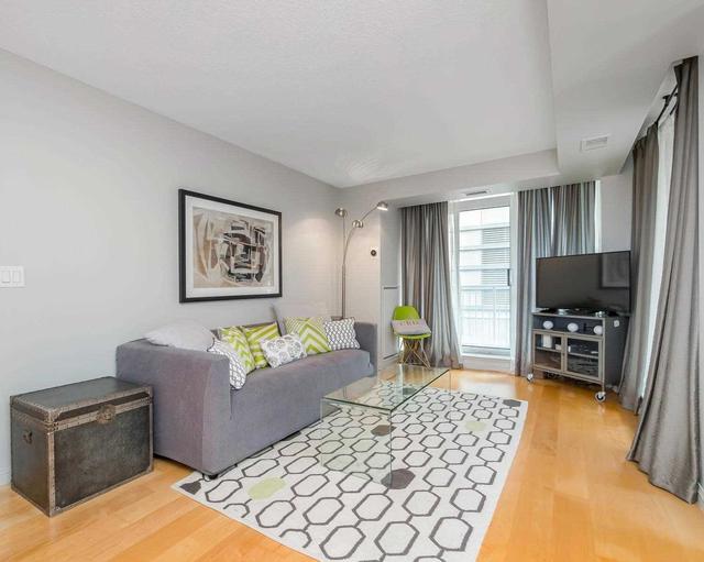 413 - 18 Stafford St, Condo with 1 bedrooms, 1 bathrooms and 1 parking in Toronto ON | Image 4