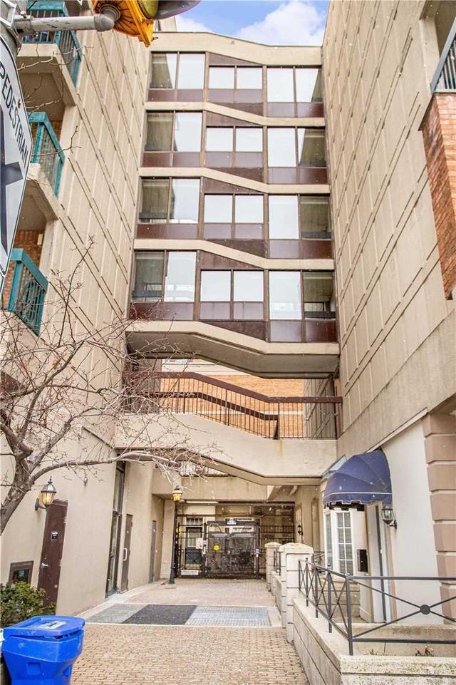 th09 - 73 Mccaul St, Townhouse with 3 bedrooms, 3 bathrooms and 0 parking in Toronto ON | Image 27