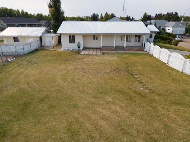 4142 West Park Drive, House detached with 5 bedrooms, 3 bathrooms and 2 parking in Castor AB | Image 6