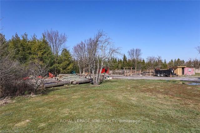 11035 Sodom Rd, House detached with 5 bedrooms, 4 bathrooms and 22 parking in Niagara Falls ON | Image 33
