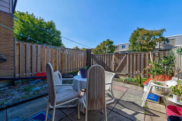 12 - 7475 Goreway Dr, Townhouse with 4 bedrooms, 3 bathrooms and 2 parking in Mississauga ON | Image 32