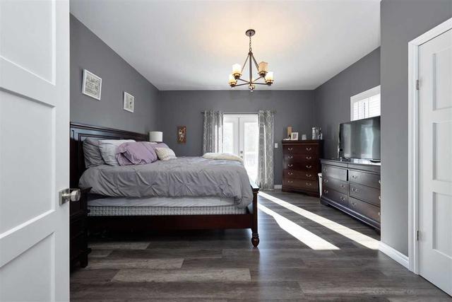 1116 Taylor Line, House detached with 3 bedrooms, 4 bathrooms and 17 parking in Severn ON | Image 3