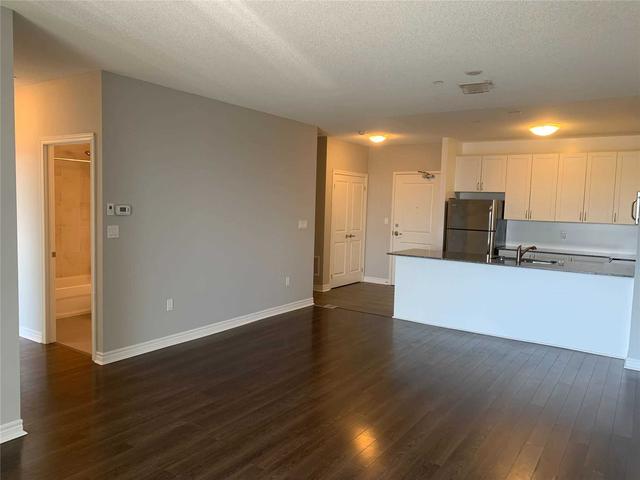 310 - 33 Whitmer St, Condo with 2 bedrooms, 3 bathrooms and 1 parking in Milton ON | Image 6