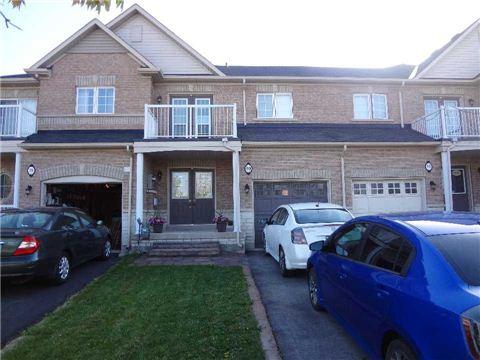 80 Brussels Ave, House attached with 3 bedrooms, 3 bathrooms and 3 parking in Brampton ON | Image 1