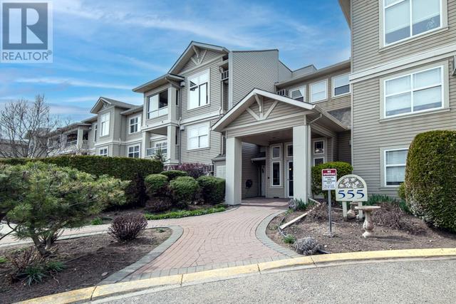 310 - 555 Houghton Road, Condo with 2 bedrooms, 2 bathrooms and 1 parking in Kelowna BC | Image 2