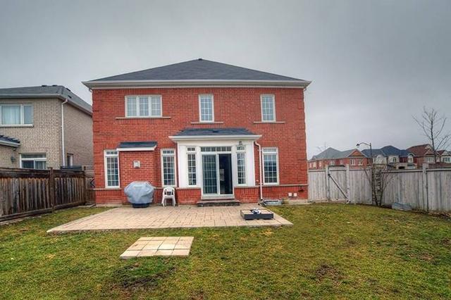 2 Tigertail Cres, House detached with 4 bedrooms, 6 bathrooms and 6 parking in Bradford West Gwillimbury ON | Image 24